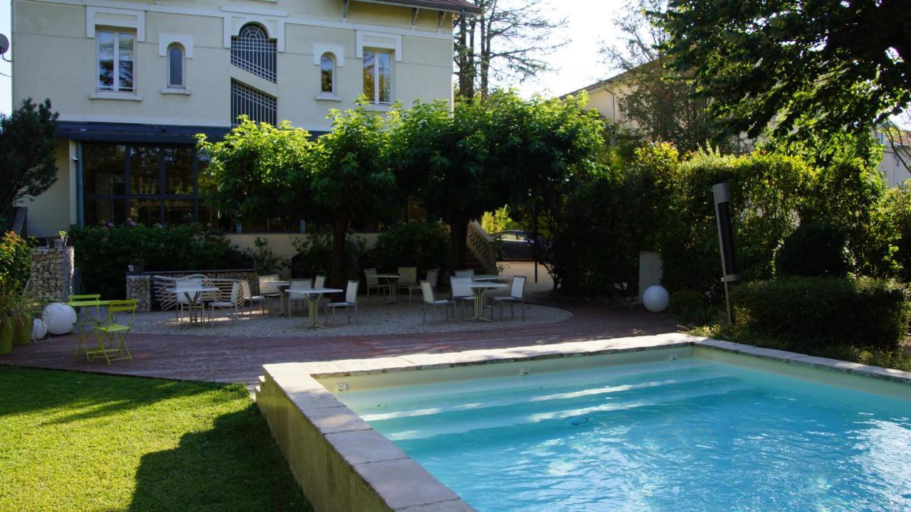 Hotel De Charme L'Oree Du Parc Romans-sur-Isère Exterior foto